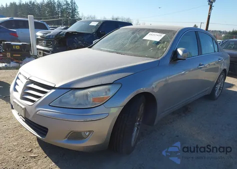 2009 Hyundai Genesis 4.6 z USA, uszkodzony, nr VIN KMHGC46F29U047105